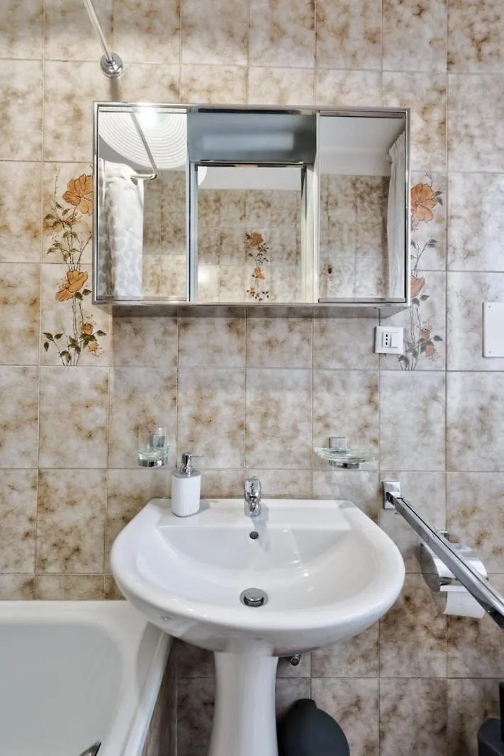 Guest house Downtown Railway Station Venice Mestre Apartment